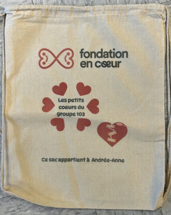 Sac fondation en coeur + don de 10$